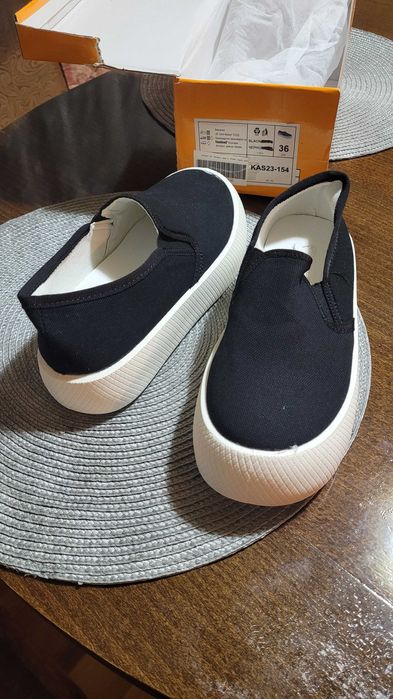 Маратонки нови унисекс