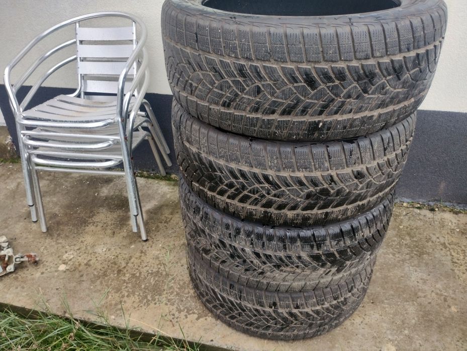 Гуми  275/45 R21