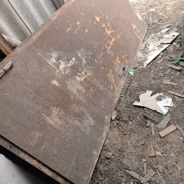 Продам дверь металлическая