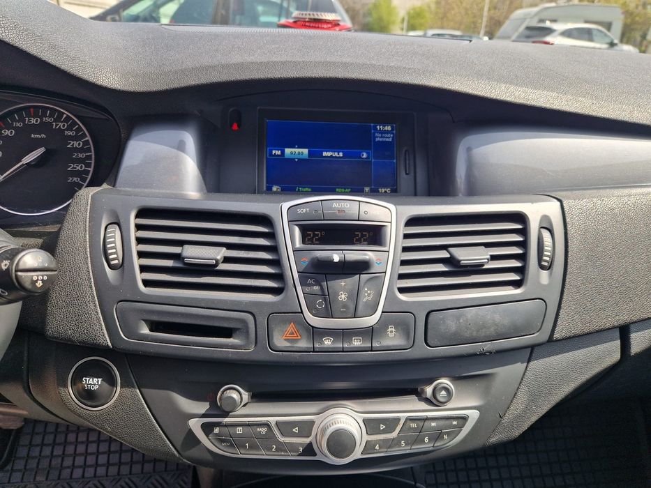 Vând Renault Laguna 3