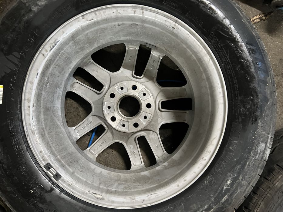 rezerva janta noua pt bmw cu anvelopa 235 65 17 sau de tabla pe 15"