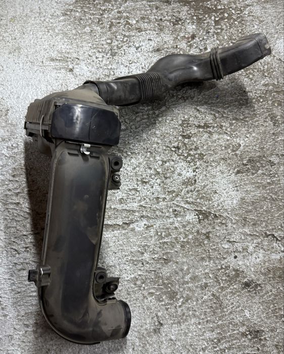 Carcasa filtru aer bmw f12 f13 f06 f10 f11 f15 f16 n57d30 258cp 313cp