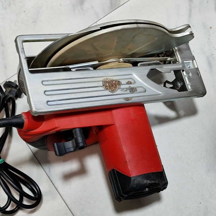 Ръчен циркуляр Einhell TC-CS 1400