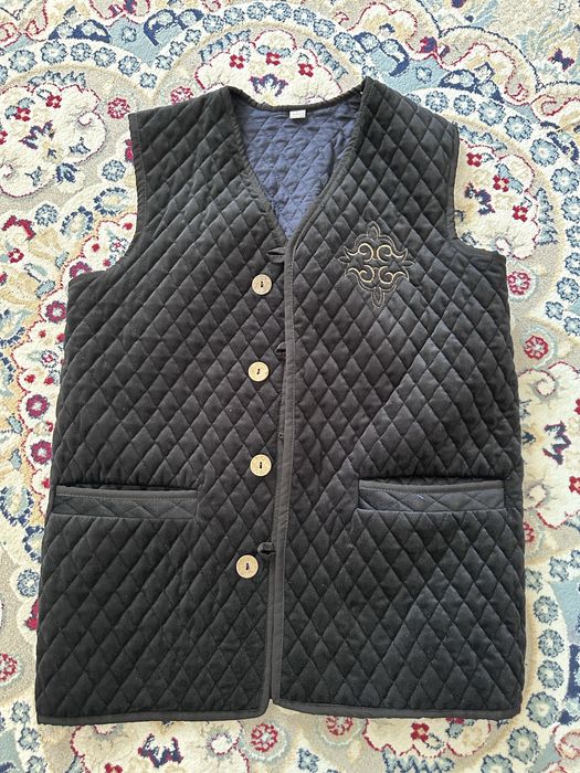 Продам национальную желетку