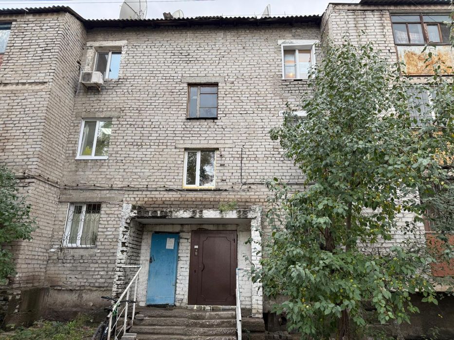 Продается 3 комнатная квартира
