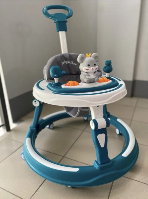 Ходунок для ребенка