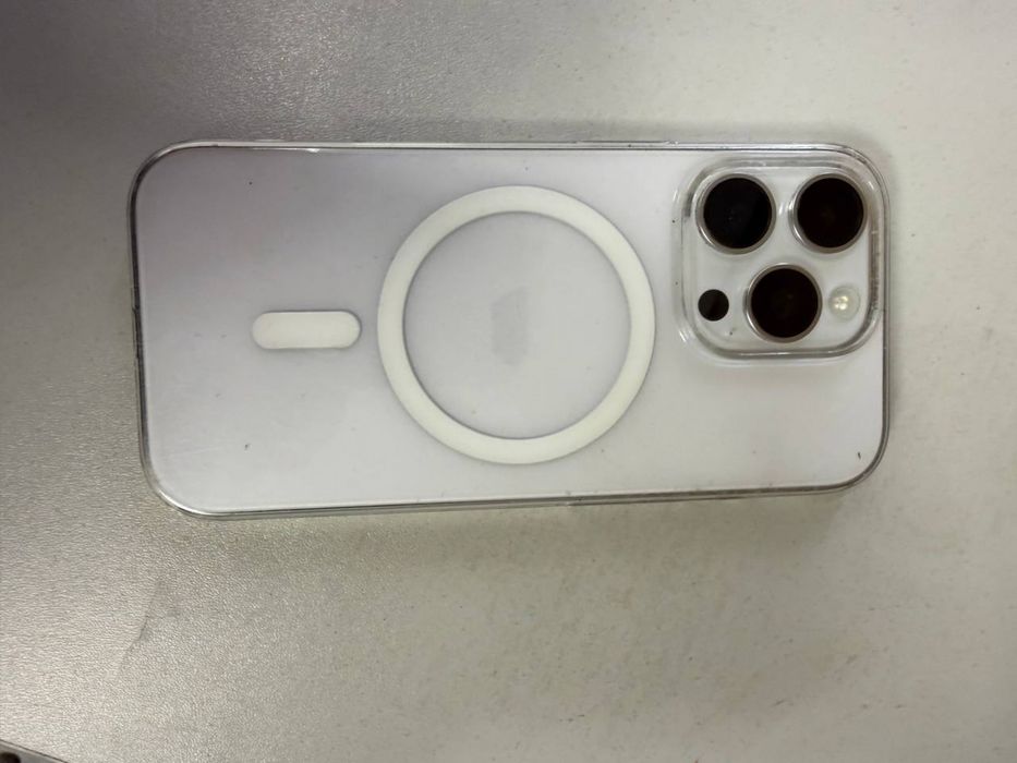 Продам iPhone 16 Pro 128G