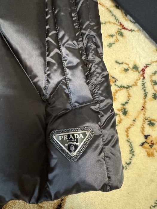 Geaca prada originala