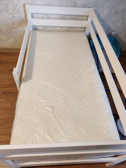 Продаётся детская кровать