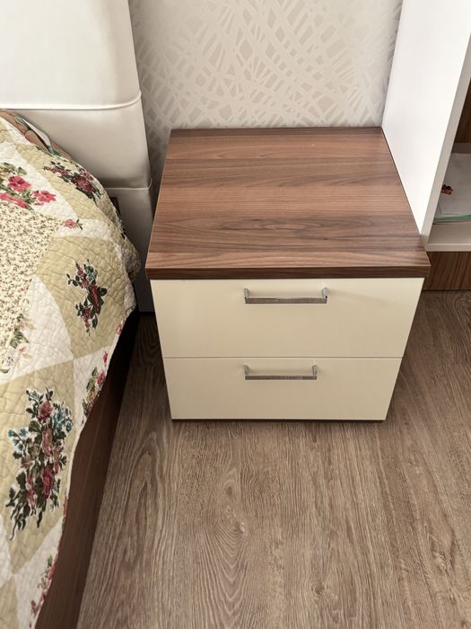 Спальная кровать