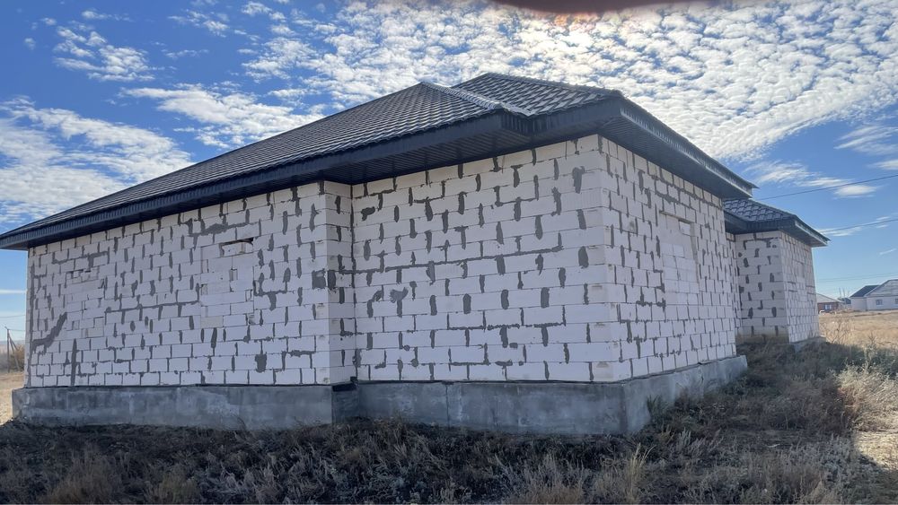 Срочно продам дом на Бауырластар-3