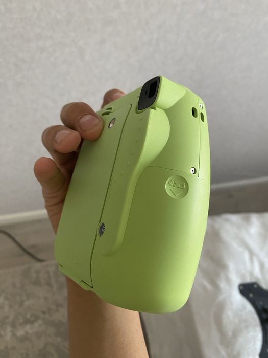 Продам instax mini 9