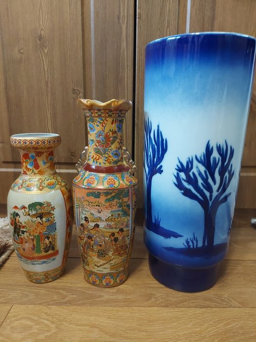 Няколко модела вази