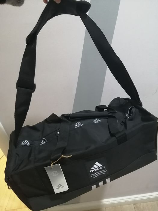 Geanta adidas noua