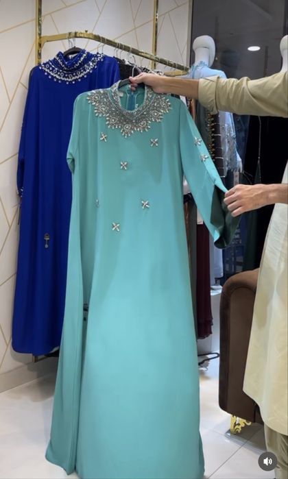 Вечернее платье прадом