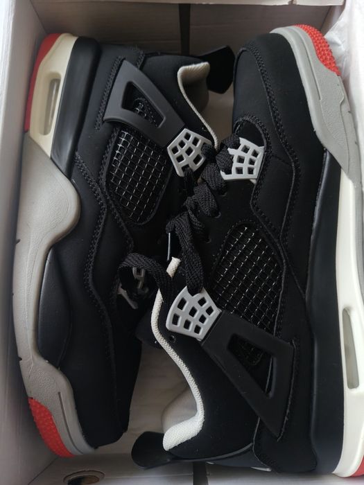 Jordan 4 ( красно черные)