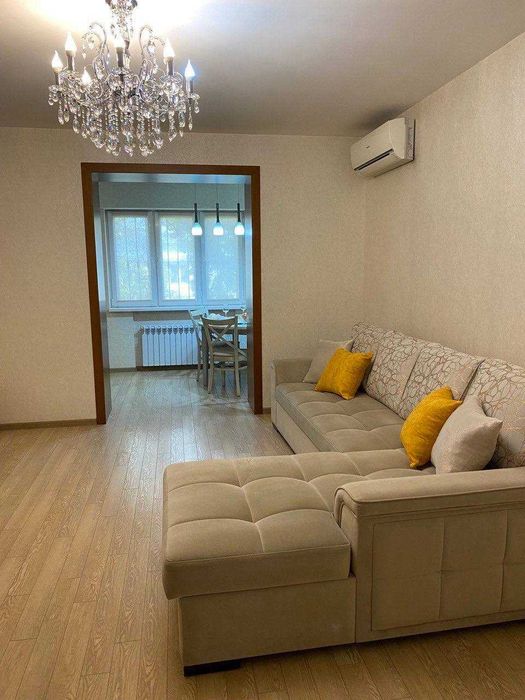 ЦУМ 3/3/4 ул Чимкентская, 110 школа