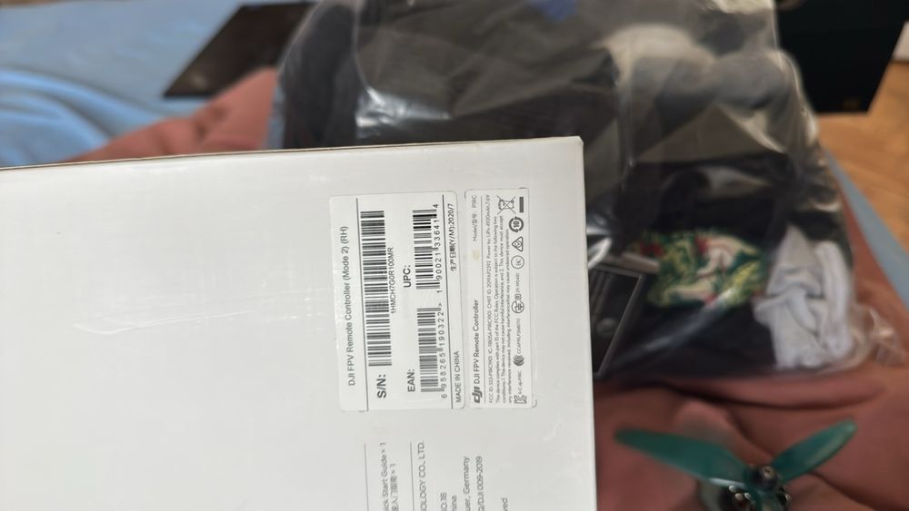 DJI комплект състезателен дрон, очила  и  батерии