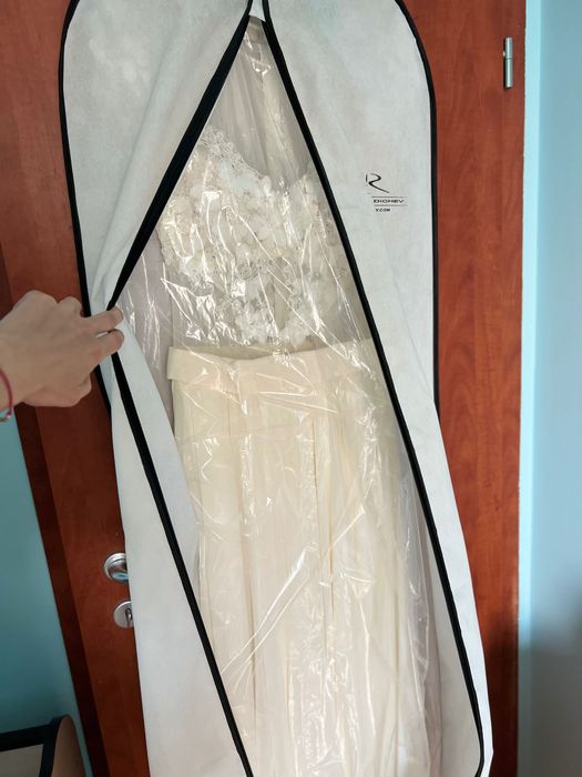 Булчинска рокля- Стоян Радичев