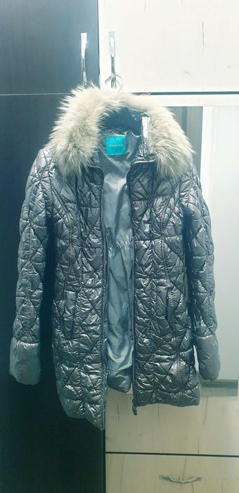Geaca iarna argintie cu blana