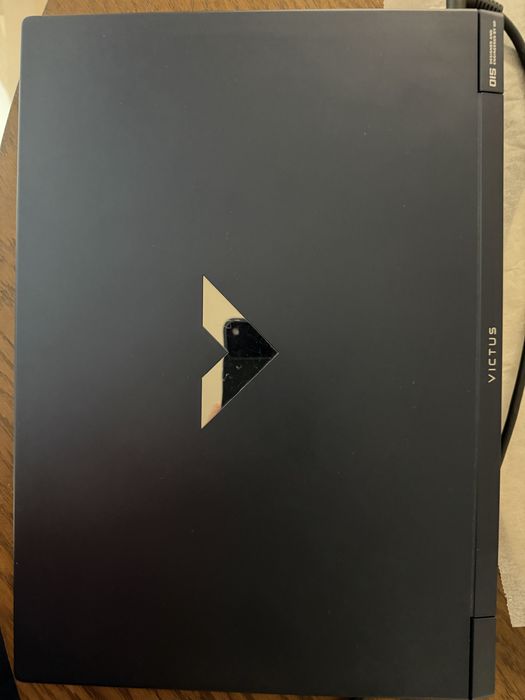 Laptop Gaming HP VICTUS 15-FA0015NQ