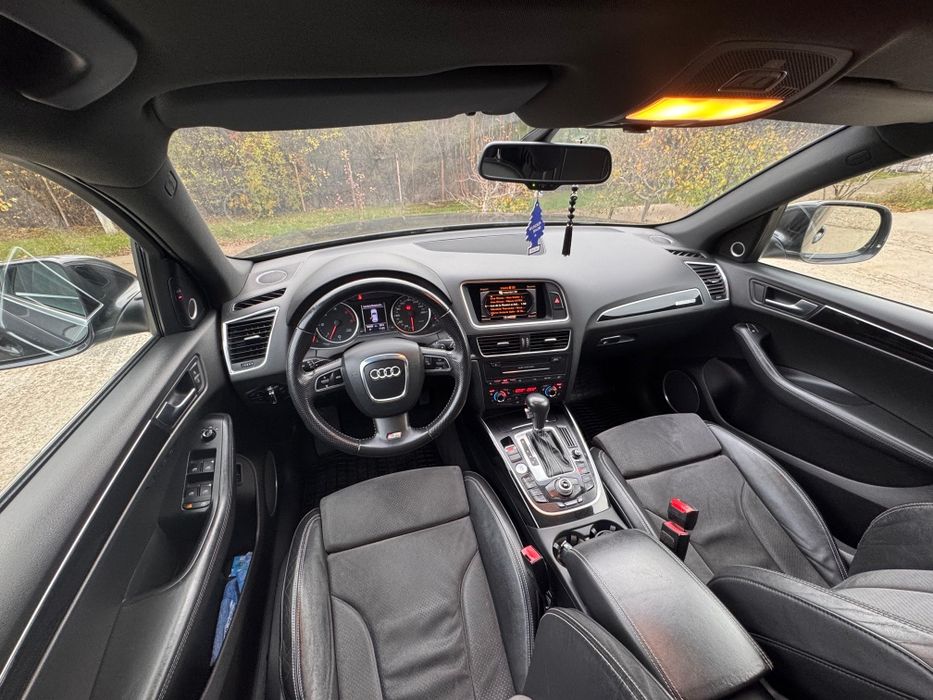 Vand audi Q5 model S Line