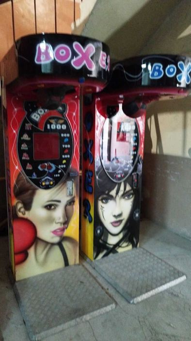 Боксова круша.Вендинг автомат