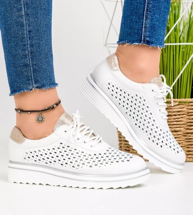 Pantofi piele naturala 100%,model casual,Italia, saculet, etichetă