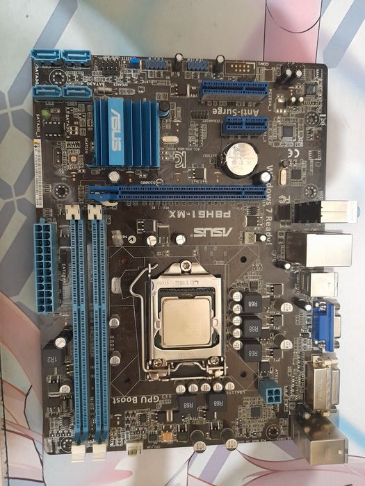 Продам материнскую плату ASUS