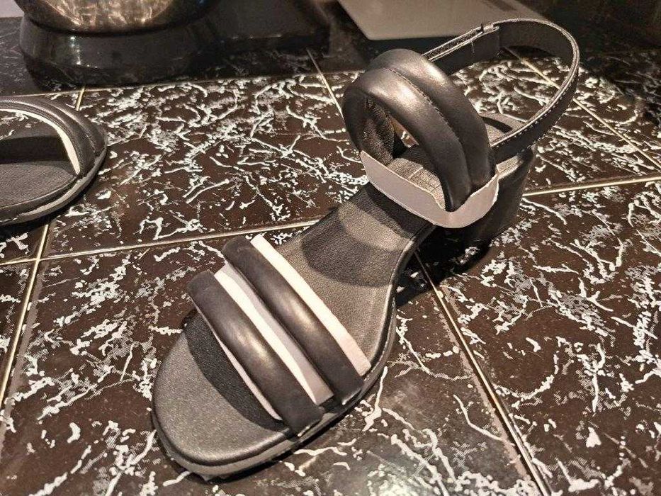 Дамски кожени черни сандали на Camper 37 - номер