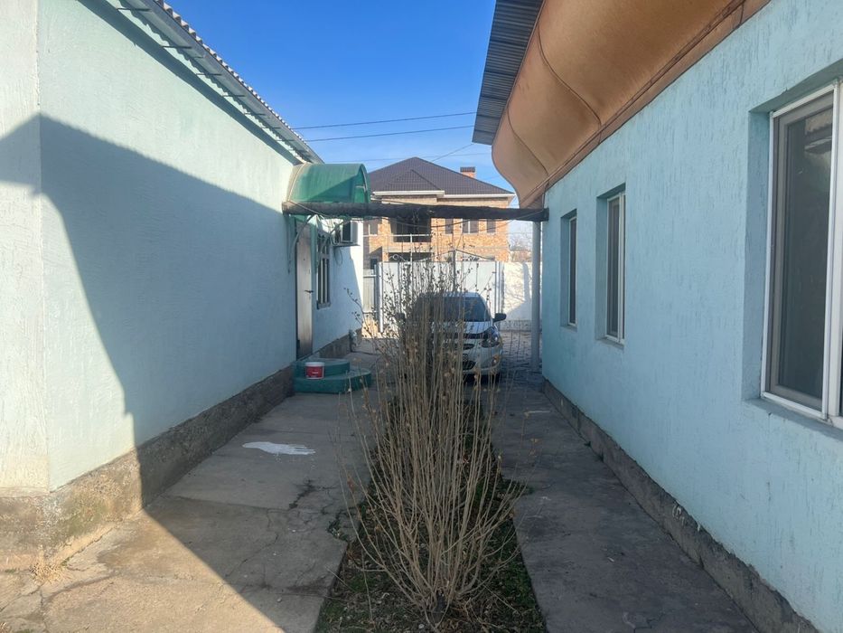 Дом в отличном районе!