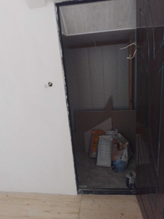 Турар жой газ, свет, сув  барчаси мавжуд