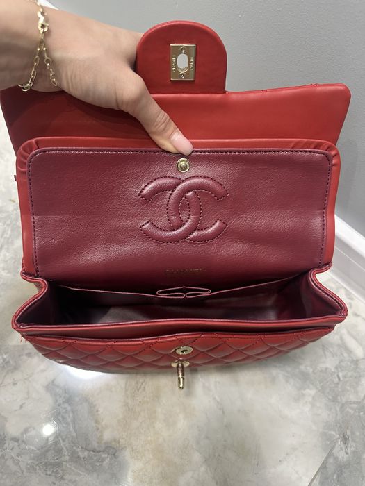 Chanel червена чанта