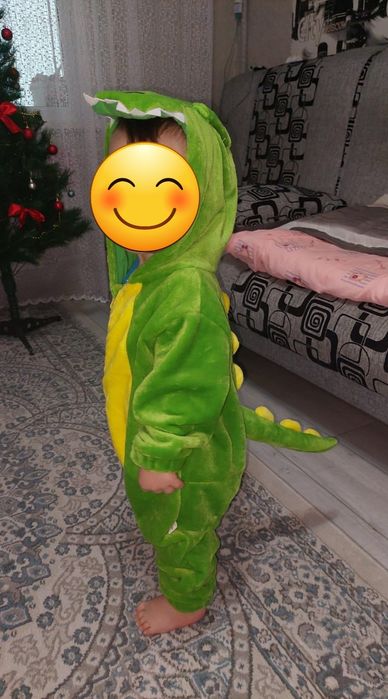 Продам костюм детский