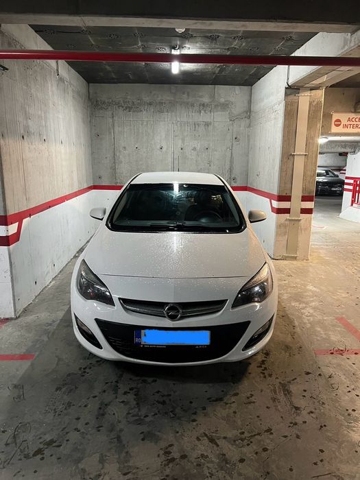 OPEL Astra 2013 — imagine 2