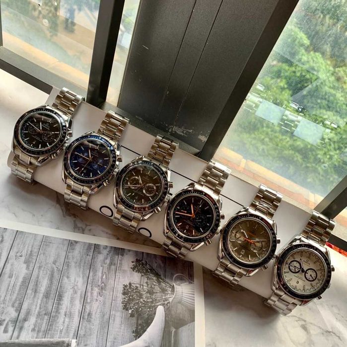 Omega Speedmaster Racing cu mecanism quartz
