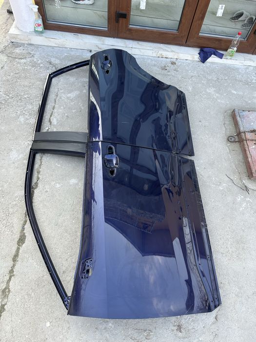 Uși stânga spate toyota raw 4