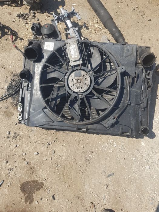 Bmw e90 318d 143кс n47n бмв радиатор