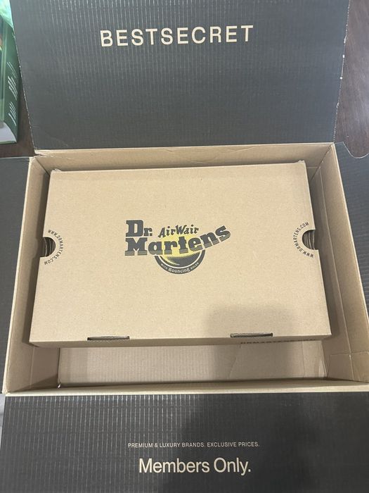 Dr. Martens №44 – 80 €