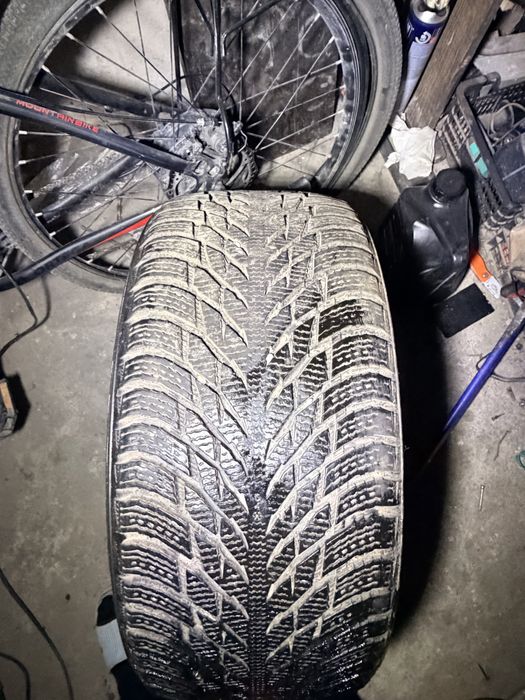 Продам зимние шины  nokian hakkapeliitta