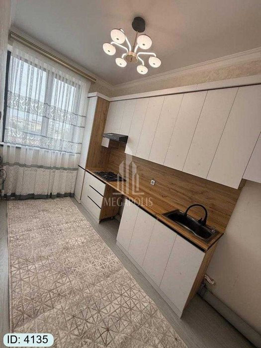 sharq1 al maqtum tomonda 2xona 3 xona qilingan kvartira sotiladi №4135