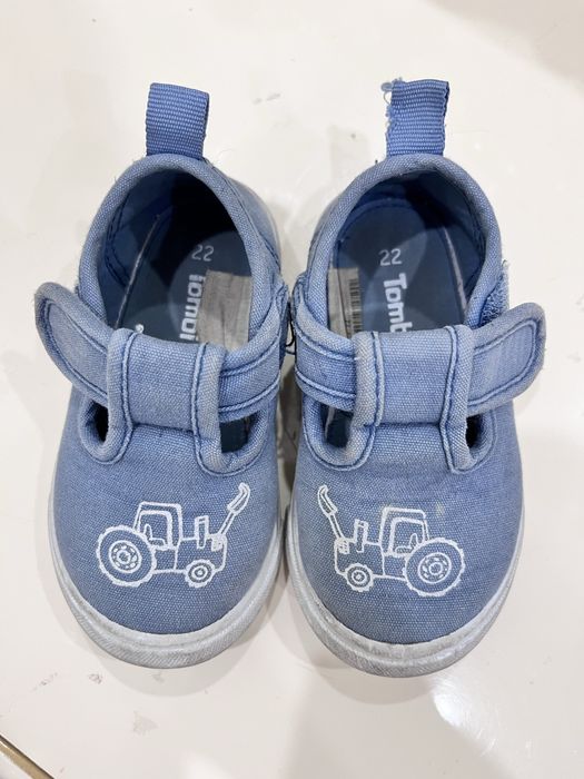 детский туфли 2000тг