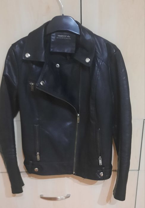 Кожанная курточка р S