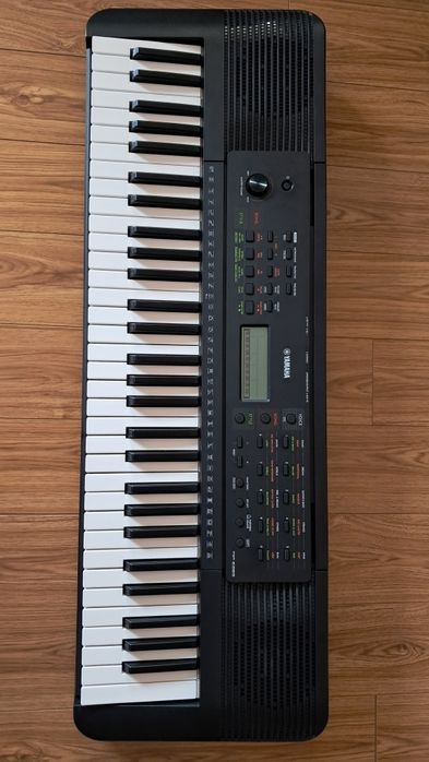 Pian (orgă) Yamaha PSR-E283