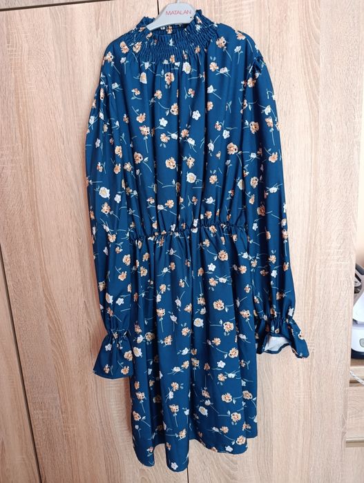 Дамски рокли, размер S.