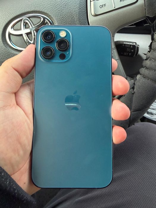 IPHONE 12 pro продам срочно торг есть