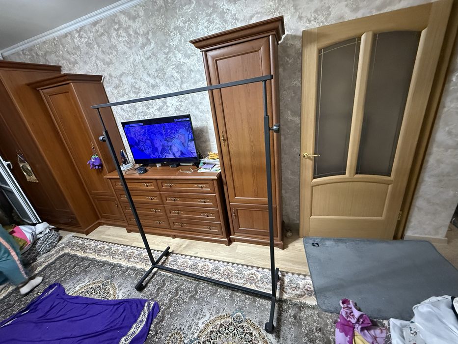 Напольная вешалка д