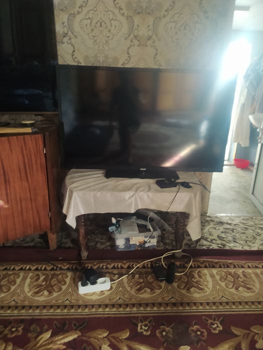 Televizor Roison Dioganal 42