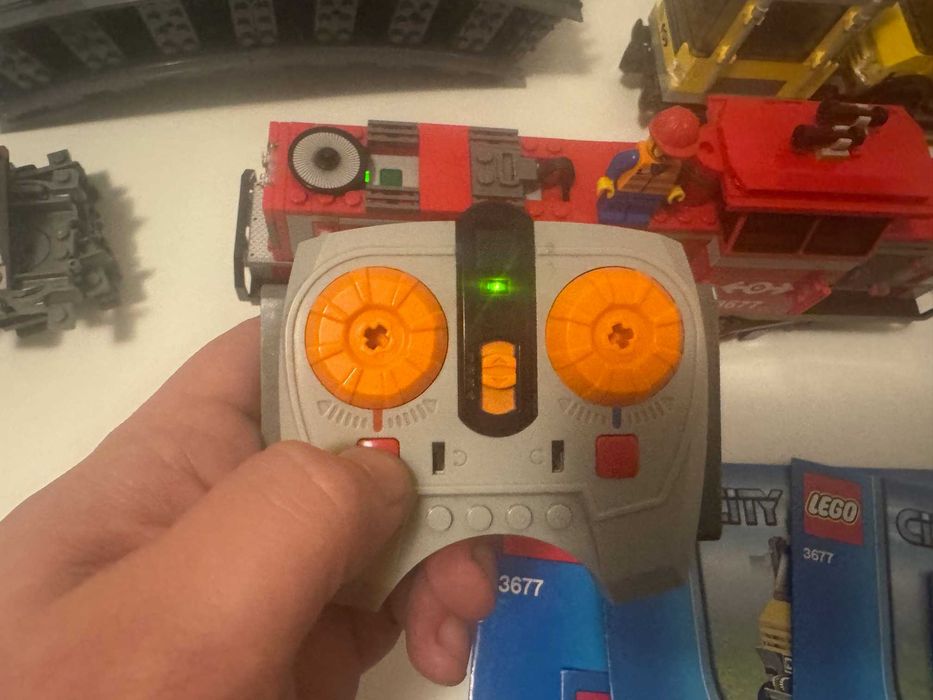 Lego City 3677 : Red Cargo Train