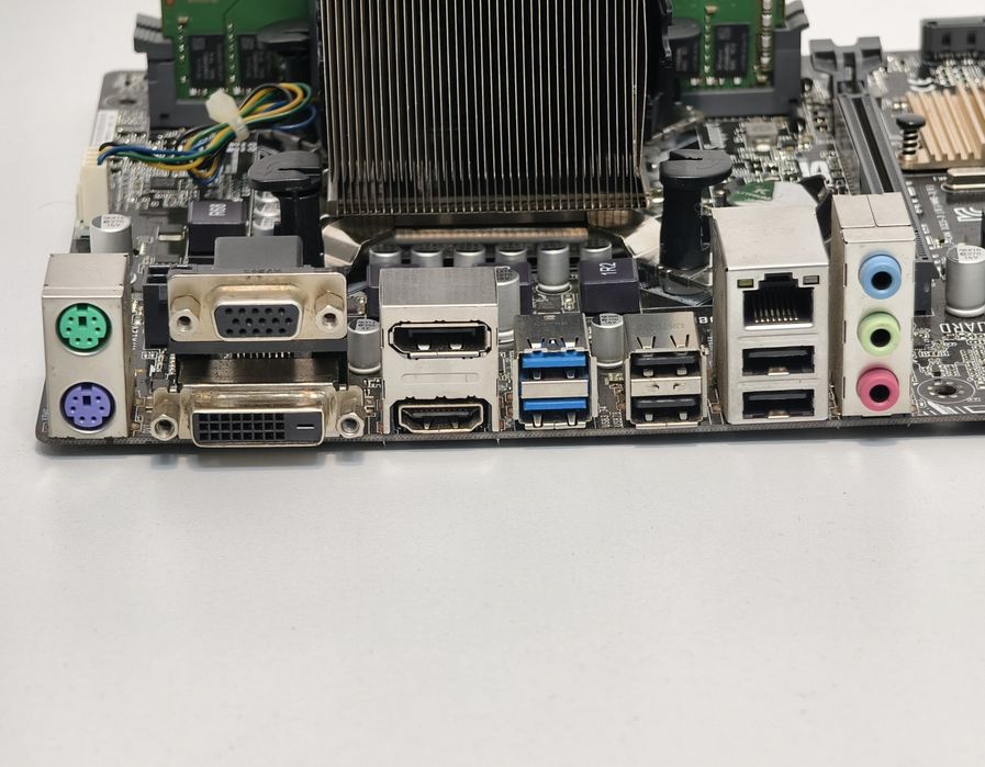Placa+ Procesor i5+ 16gb DDR4